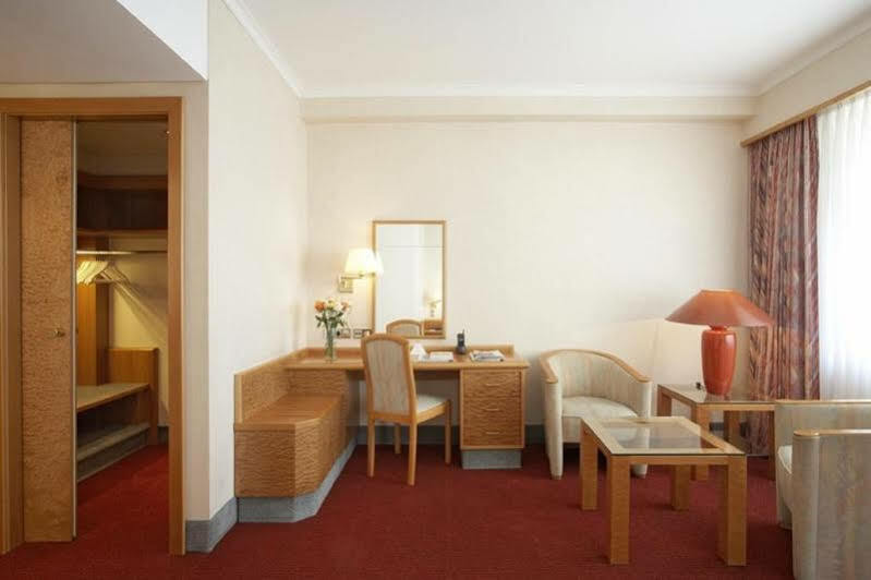Hotel Europaeischer Hof 4*